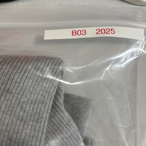 Lauren Ralph Lauren Gray Ribbed Turtleneck Sweater - Picture 9 of 9